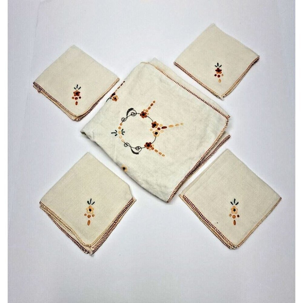 Vintage Hand Made Embroidered Linen Tablecloth and 4 Napkins Orange Floral